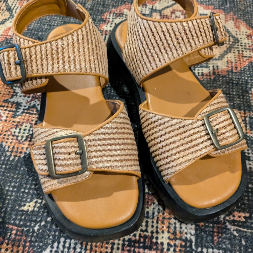 Tan Strappy Sandals with Buckles